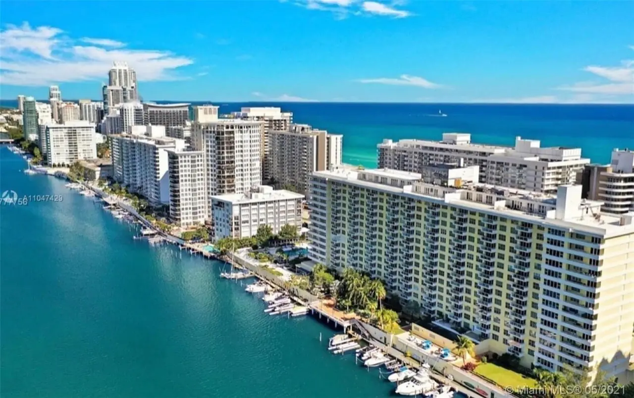 5600 Condominium - Biscayne Bay and Atlantic Ocean Views